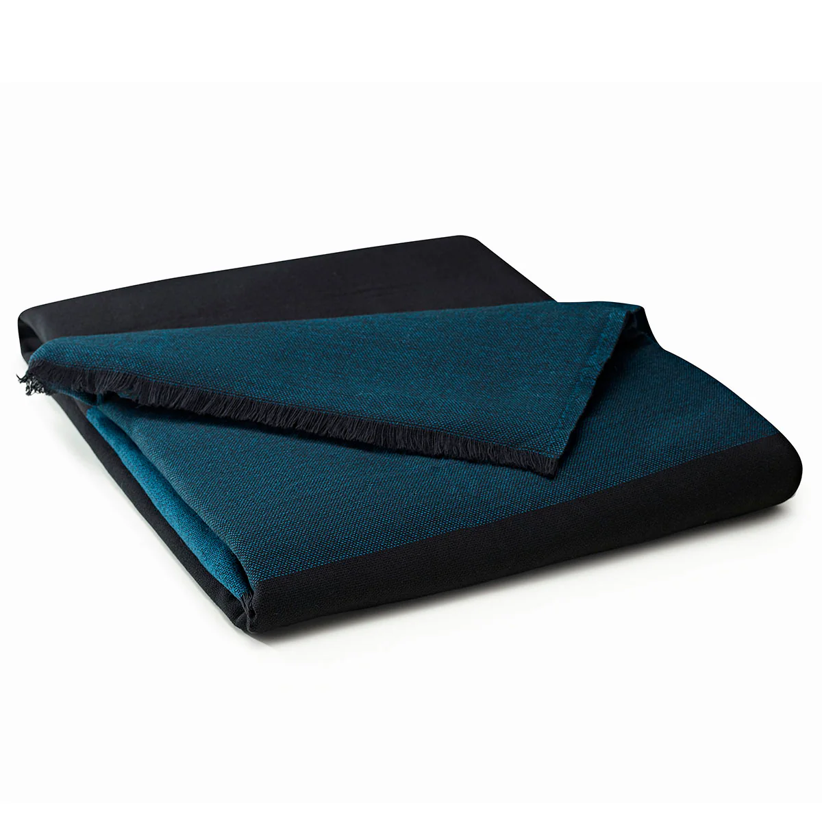 Ljf Duo Merino Wool Throw - Image 3