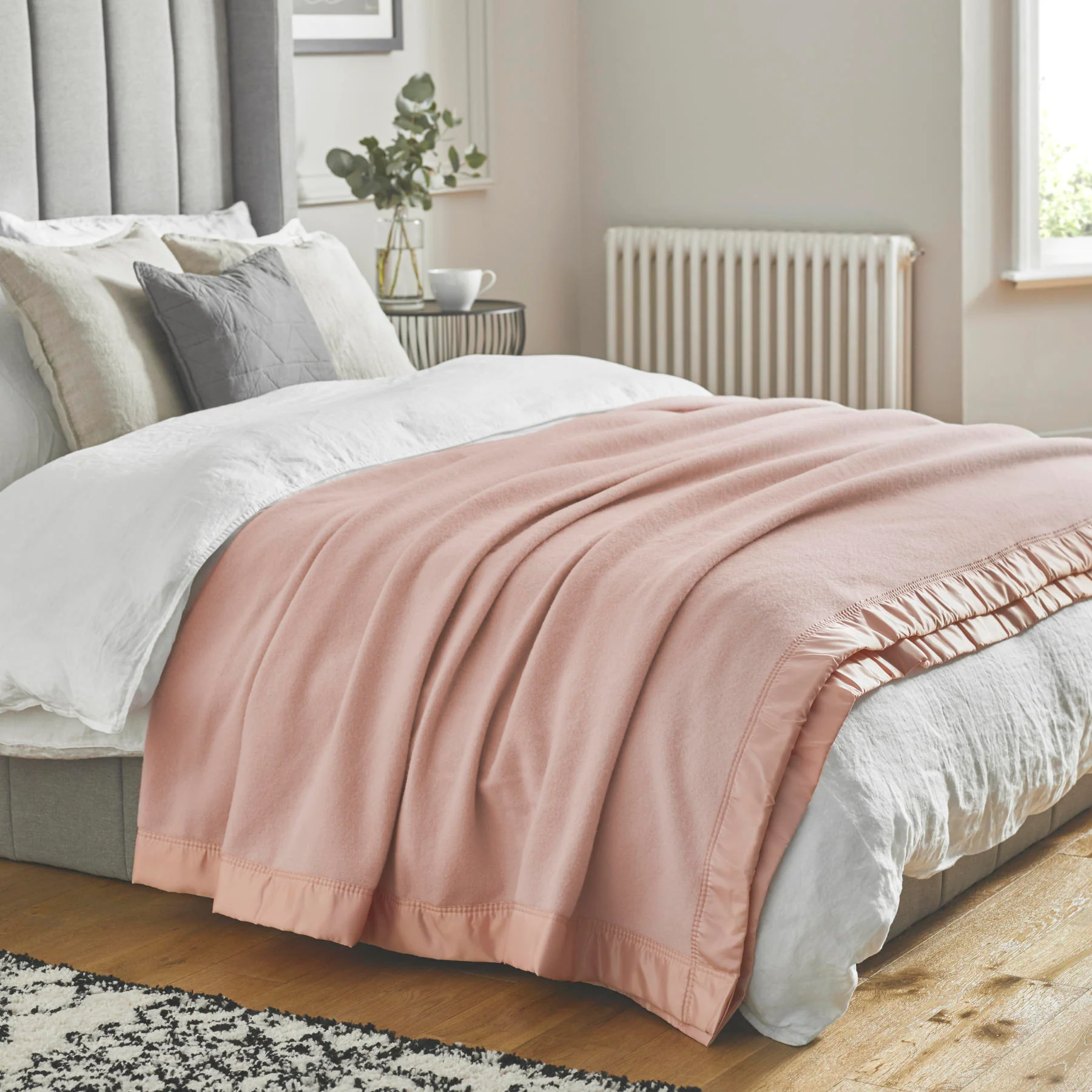 Woods Pure Merino Wool Luxury Blanket - Image 12