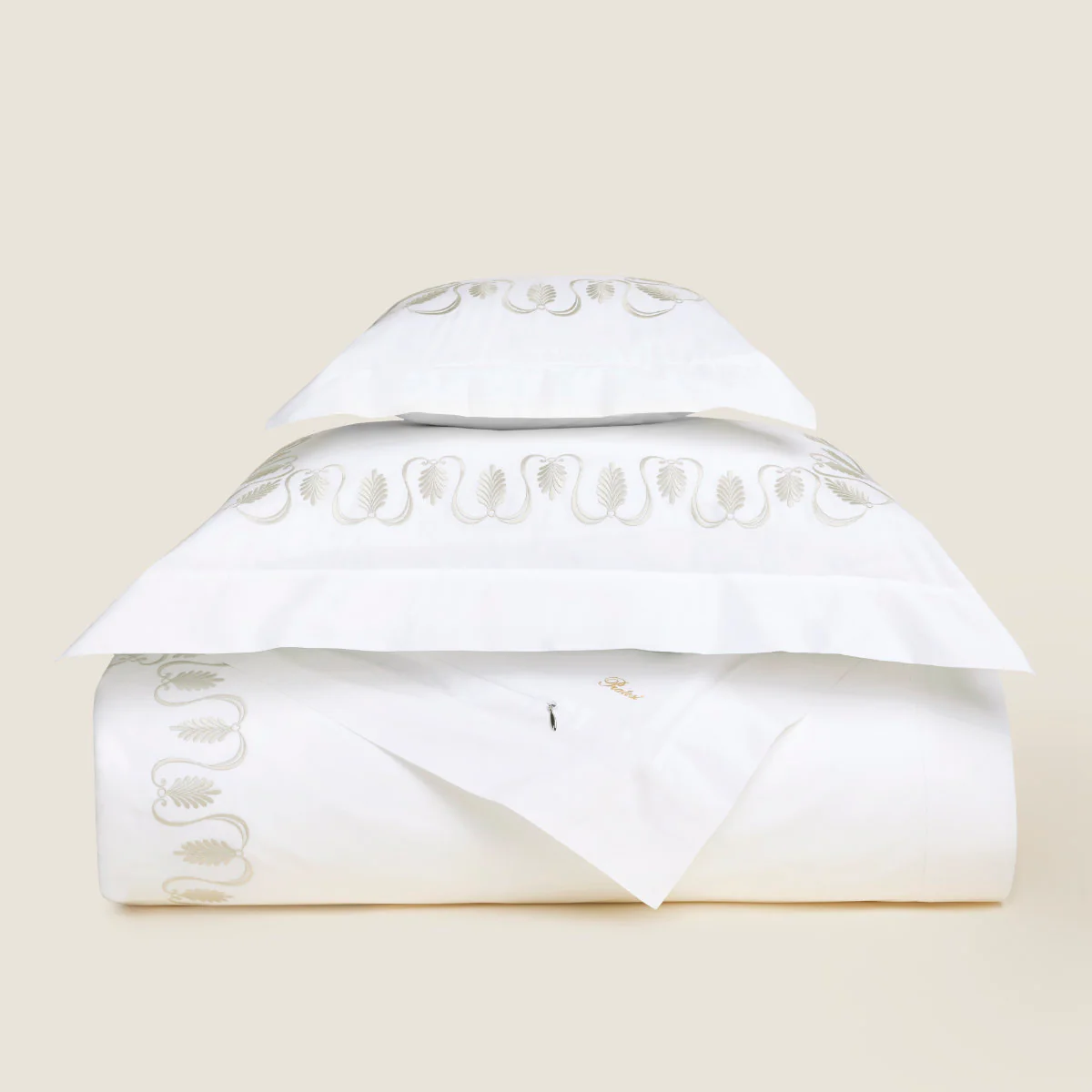 Paolina Bed Linen Collection by Pratesi - Image 9